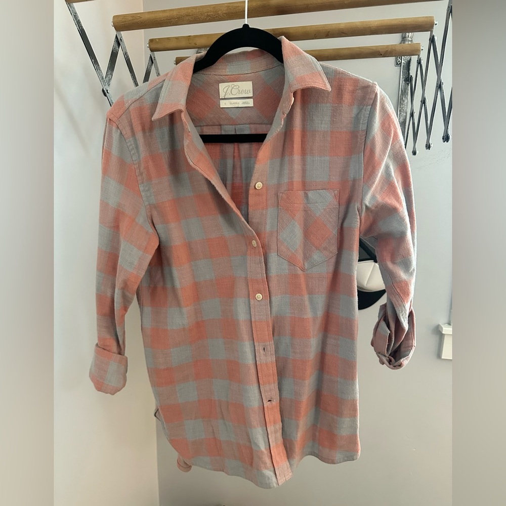 J Crew flannel. Soft. Soft colors. Gently worn. Great condition.